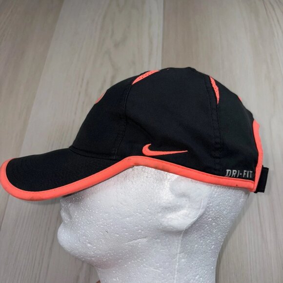 Nike Rafa Mens Black Coral Dri Fit Featherlight Magitsky Baseball Hat Cap OSFA - Picture 2 of 8